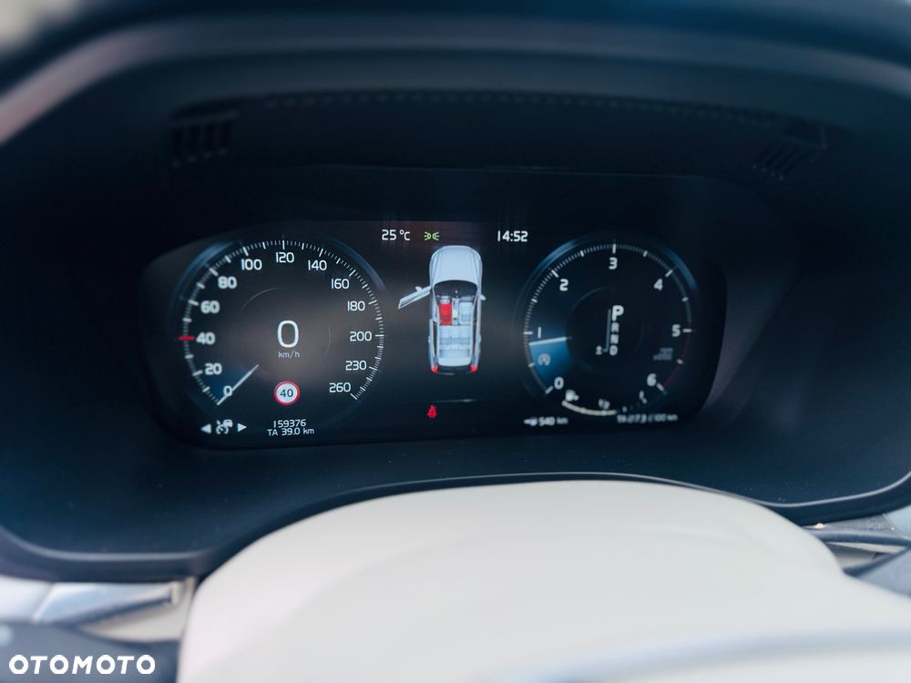 Volvo XC 60 D4 AWD Geartronic Momentum - 19