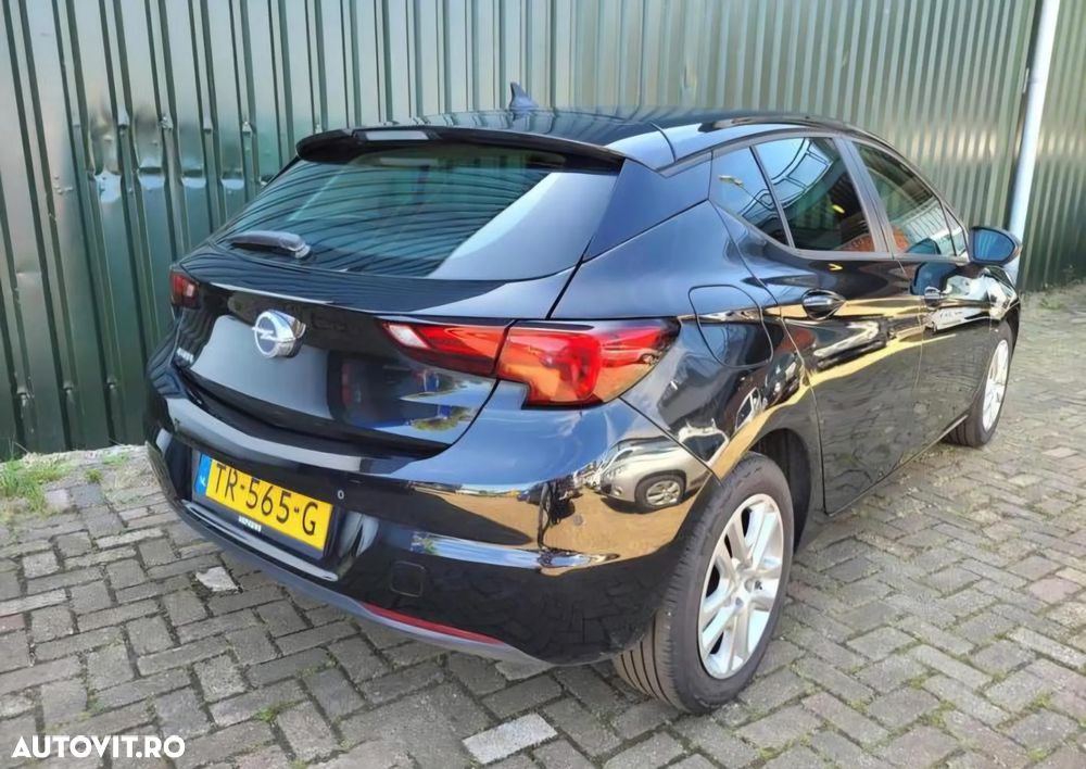 Opel Astra 1.6 D Start/Stop Innovation - 22