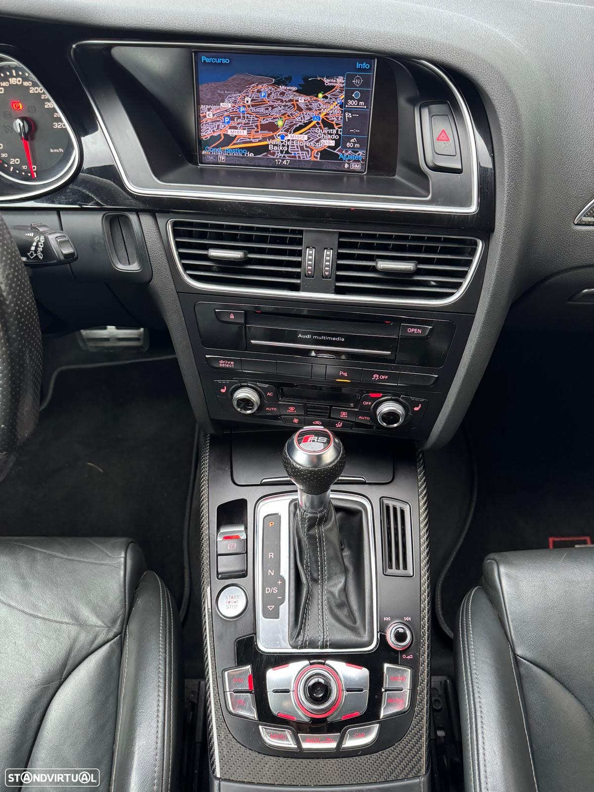 Audi RS4 Avant 4.2 FSi quattro S tronic - 19