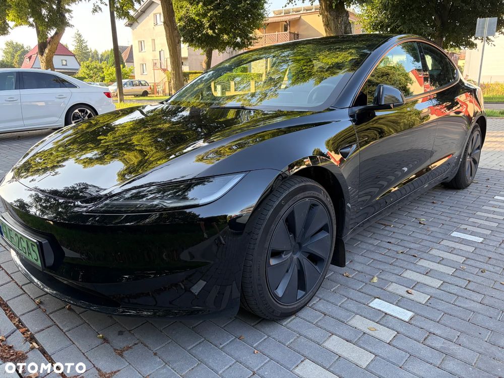 Tesla Model 3 AWD - 9