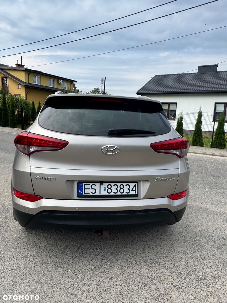 Hyundai Tucson 1.6 GDI BlueDrive Comfort 2WD - 8