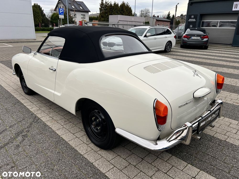 Volkswagen Karmann Ghia - 10