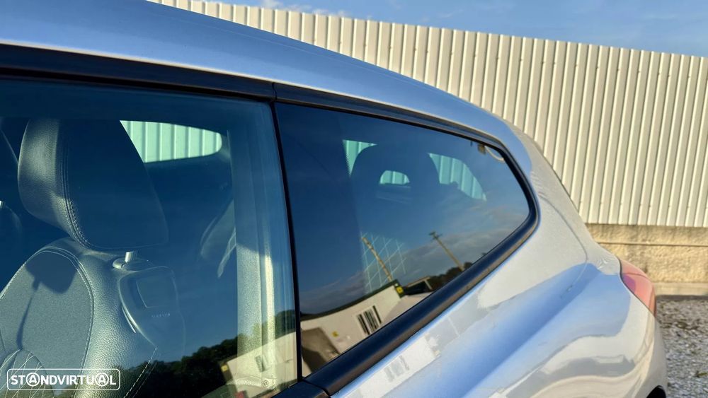 VW Scirocco 2.0 TDI Sport DSG - 12