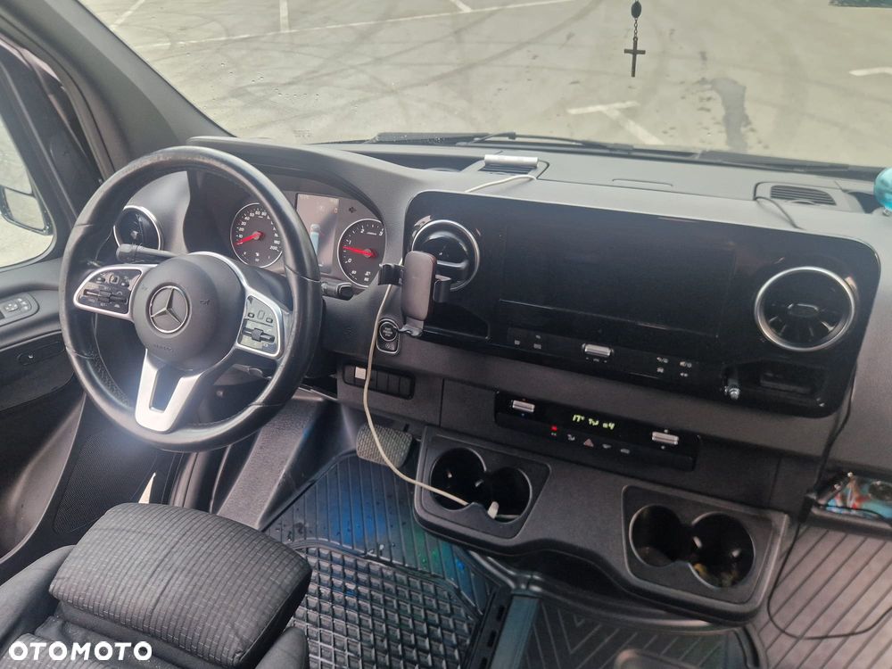 Mercedes-Benz sprinter - 10