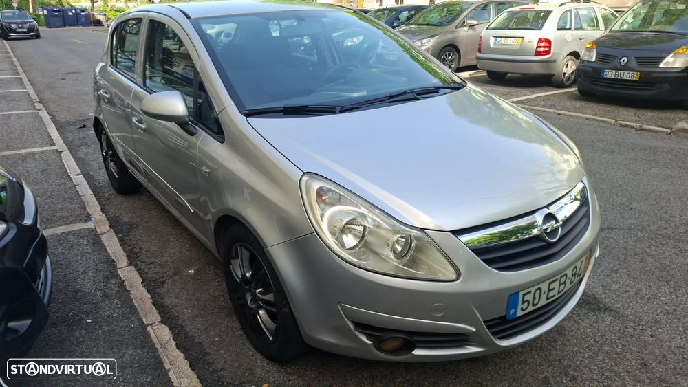 Opel Corsa 1.2 16V Enjoy - 1