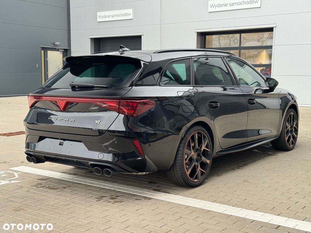 Cupra Leon Sportstourer 2.0 TSI 4Drive VZ DSG - 4