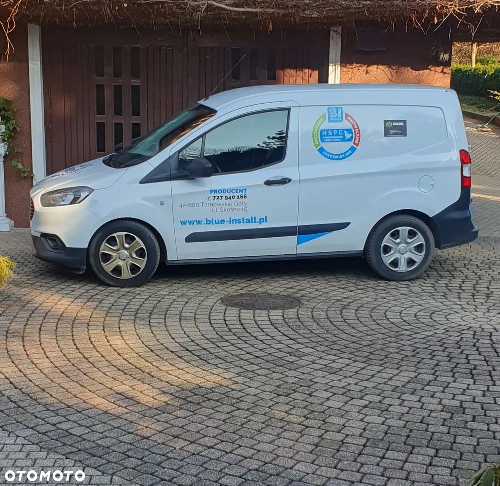 Ford Transit Courier 2020 photo 4