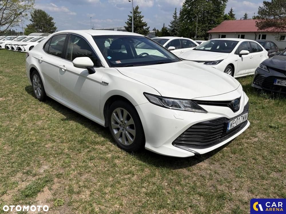 Toyota Camry - 6