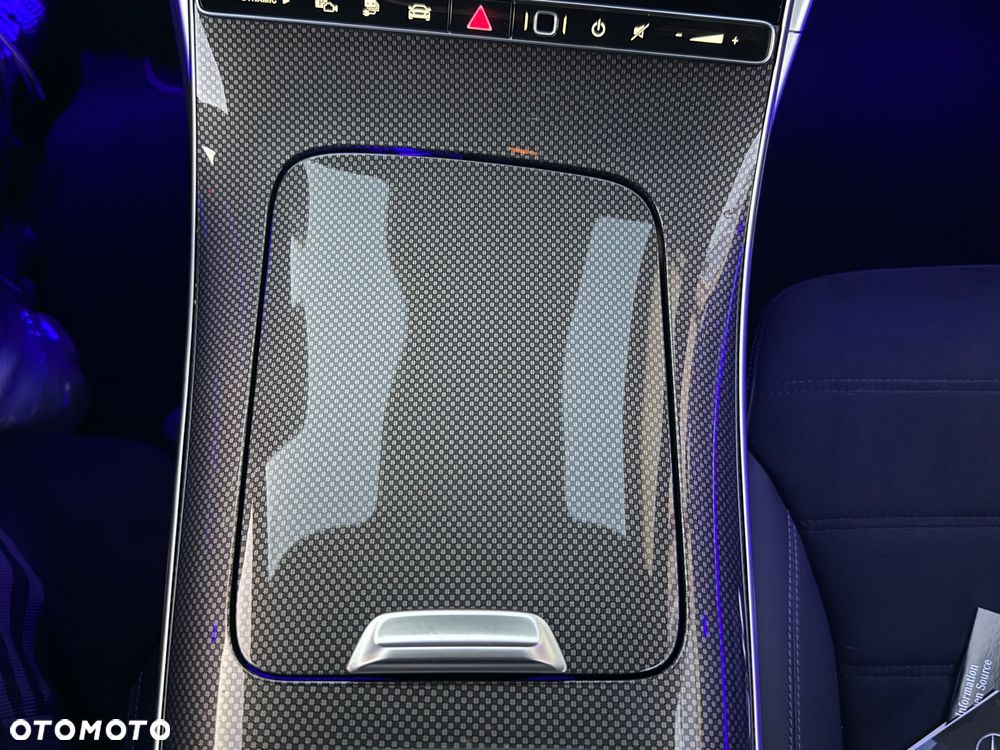 Mercedes-Benz CLE 300 e 9G-TRONIC Edition AMG Line - 27