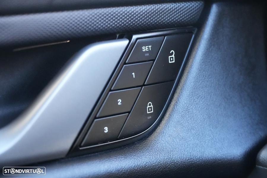 Porsche Taycan Sport Turismo bateria Performance Plus - 27