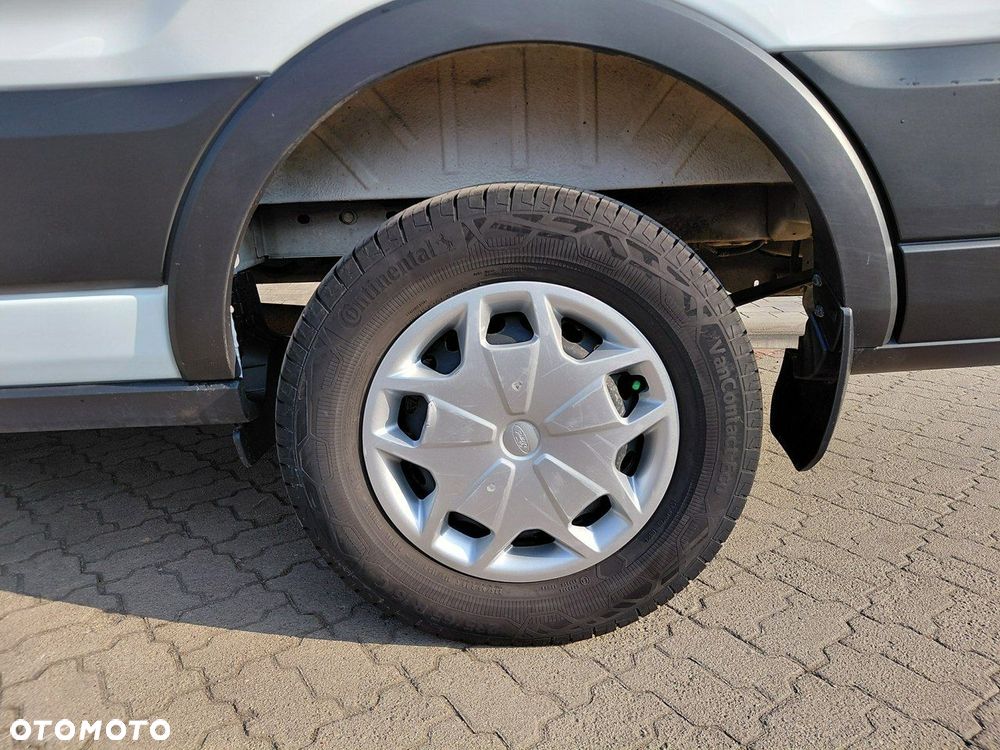 Ford Transit Trend Van 6-osobowy 350 L3H2 2,0 EcoBlue 130KM 4x4 - 27