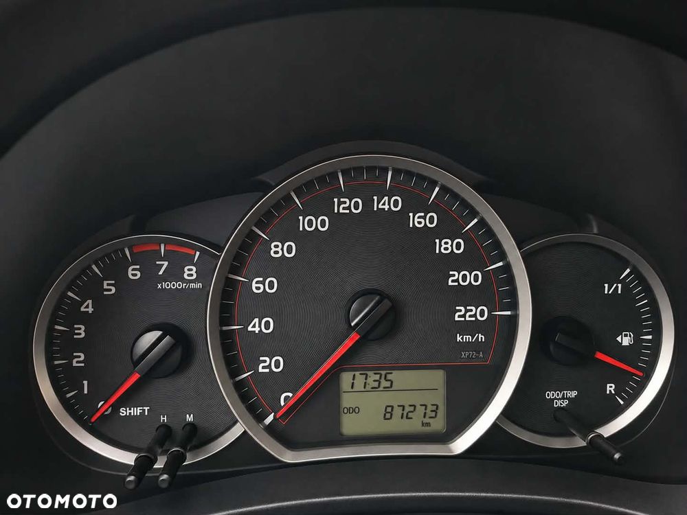 Toyota Yaris 1.0 VVT-i - 8