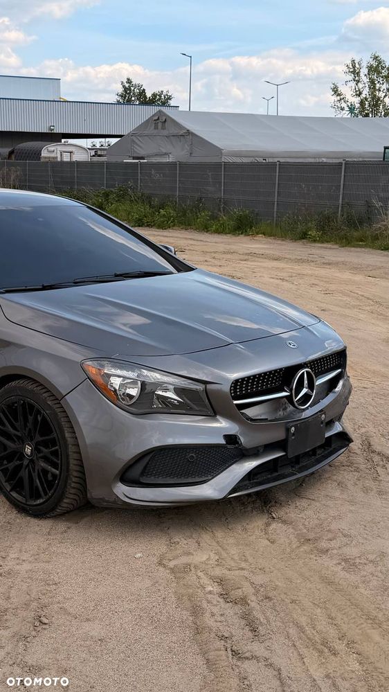 Mercedes-Benz CLA 250 7G-DCT AMG Line - 10