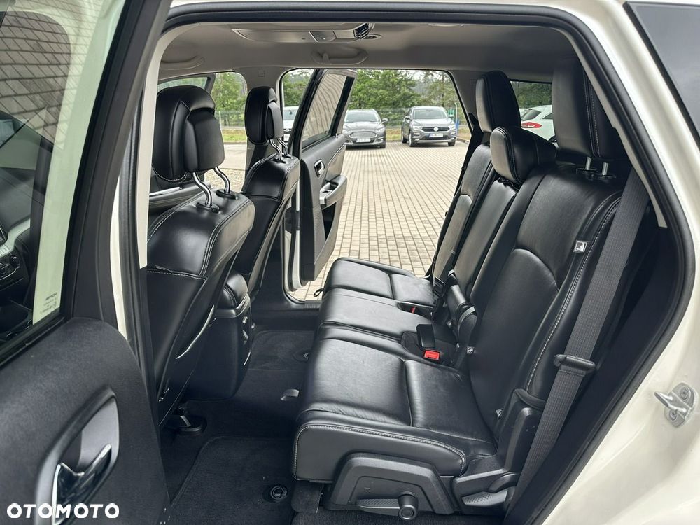 Fiat Freemont 2.0 Multijet Lounge AWD - 12