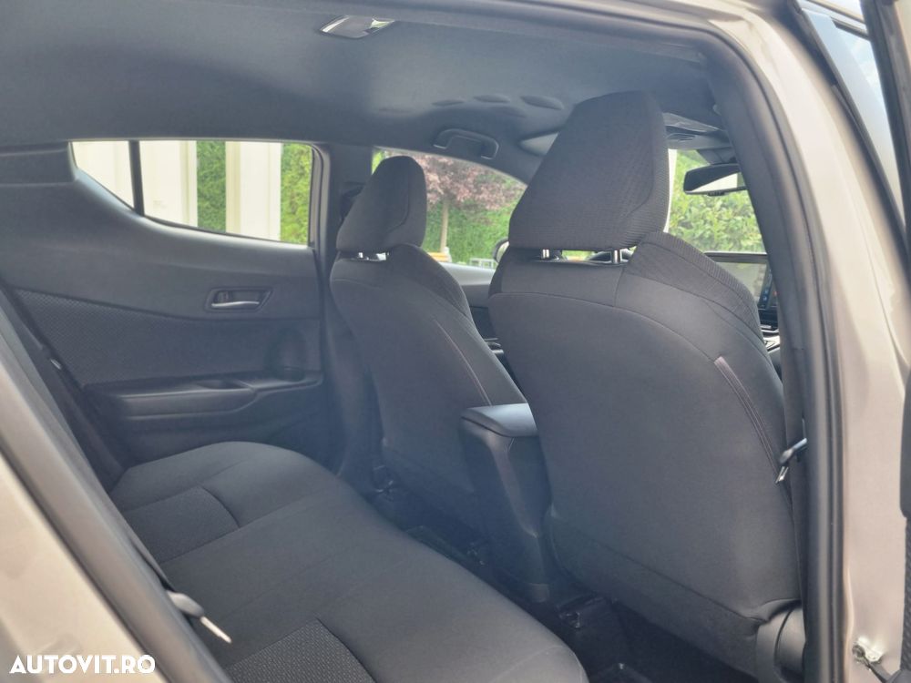 Toyota C-HR 1.8 HSD 122 CP 4x2 CVT C-ult Style - 12