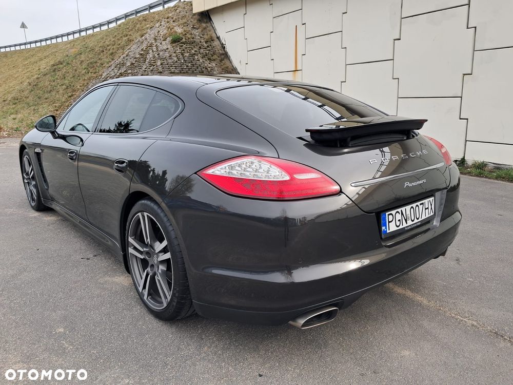 Porsche Panamera Diesel - 8