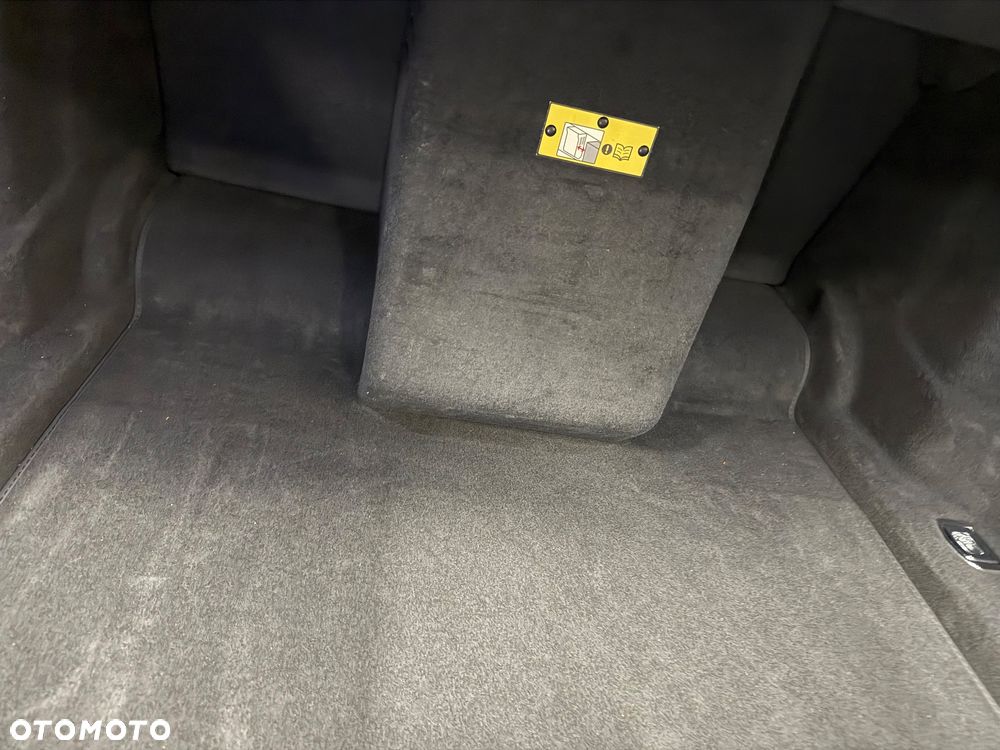 Audi A8 60 TDI Quattro Tiptronic - 28