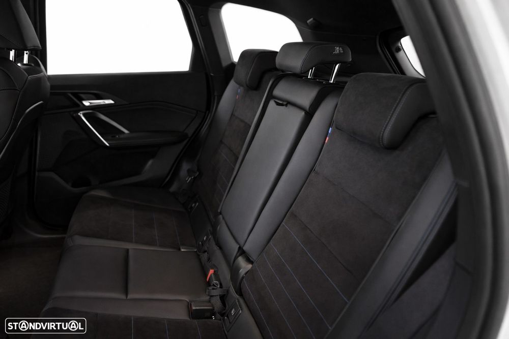 BMW iX1 xDrive30 Pack Desportivo M - 13