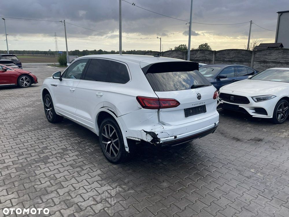 Volkswagen Touareg 4.0 V8 TDI SCR 4Mot Elegance - 2