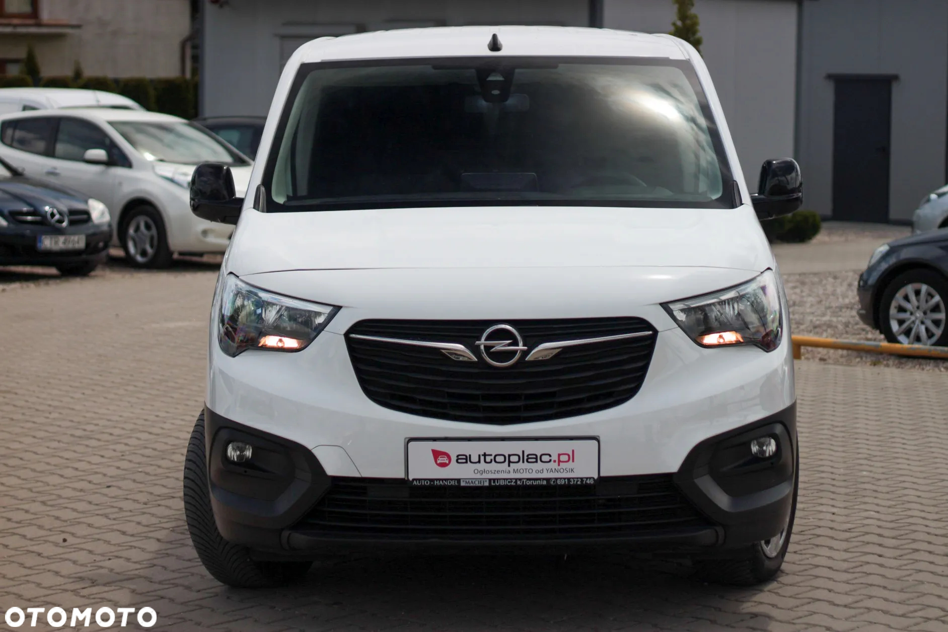 Opel Combo - 9