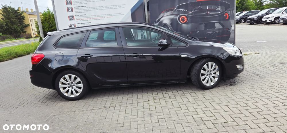 Opel Astra 2.0 CDTI DPF Automatik Design Edition - 6