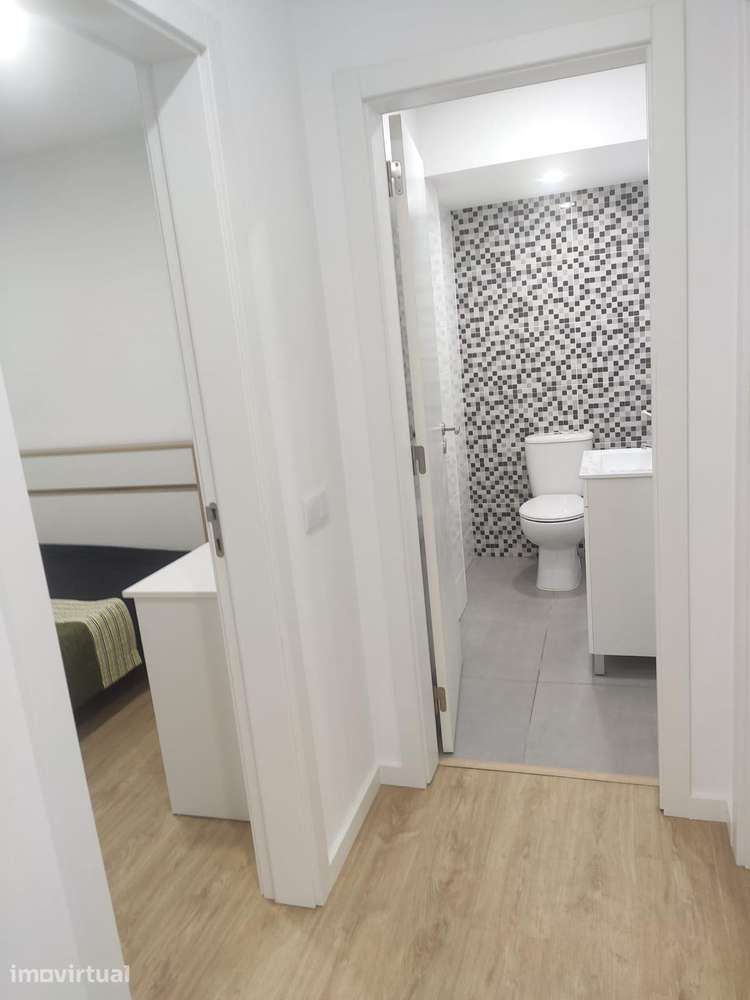Quarto individual mobilado - Pinhal de Marrocos, Coimbra - Grande imagem: 4/12
