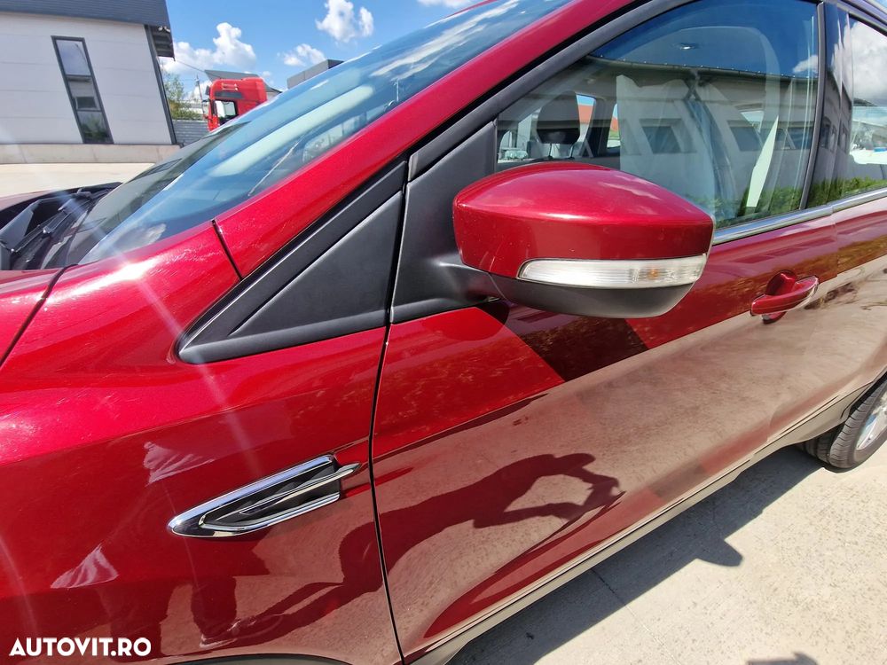 Ford Kuga - 3
