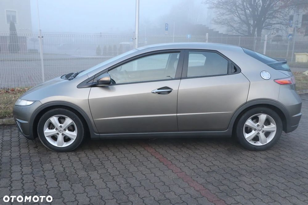 Honda Civic 1.8i-VTEC Comfort - 1
