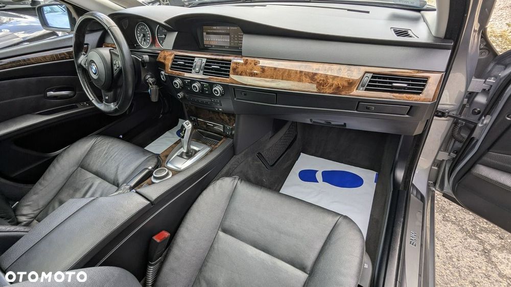 BMW Seria 5 - 21