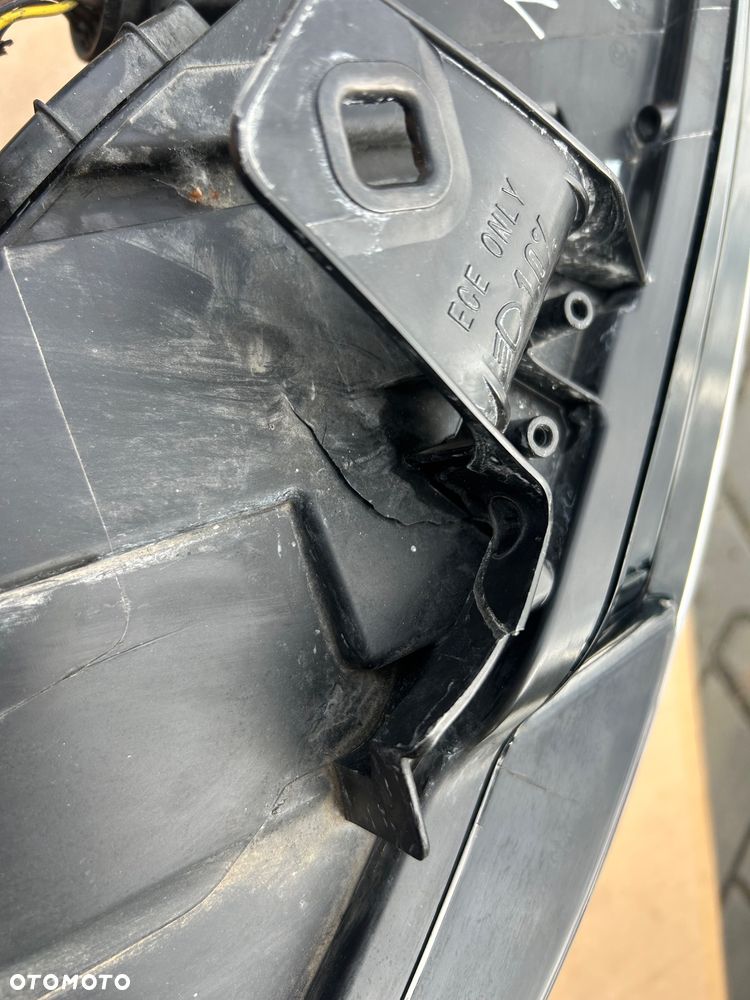 Audi A3 8V lampa prawy przód xenon led europa 8V0941032 kompletna przetwornice - 3