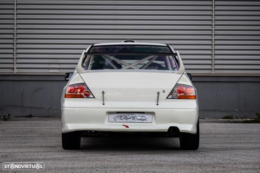 Mitsubishi Lancer Evolution VII RS - 13