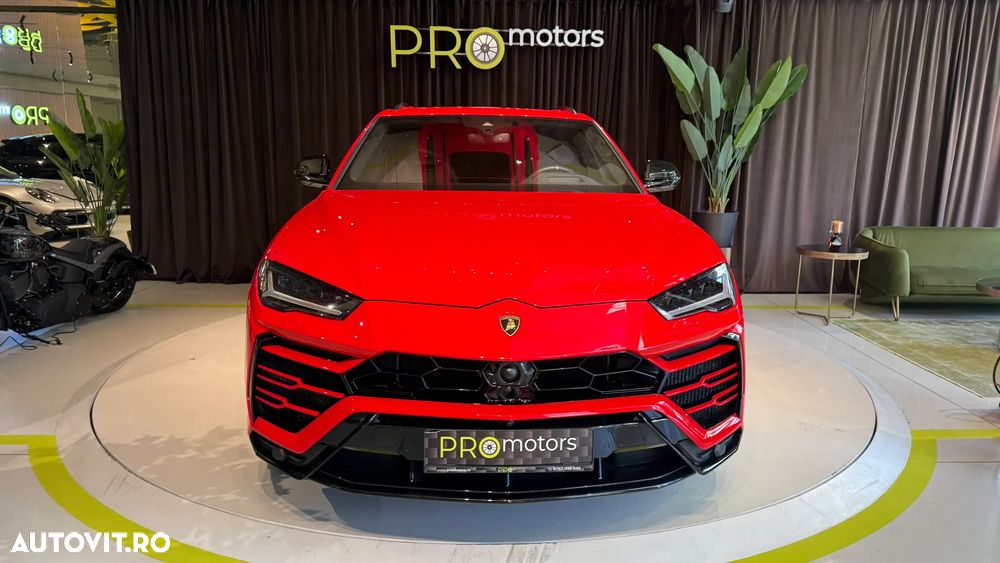 Lamborghini URUS - 13