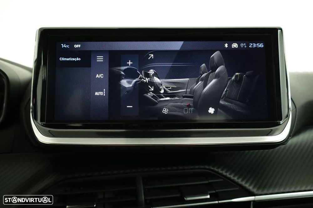 Peugeot 2008 1.2 PureTech Allure - 12