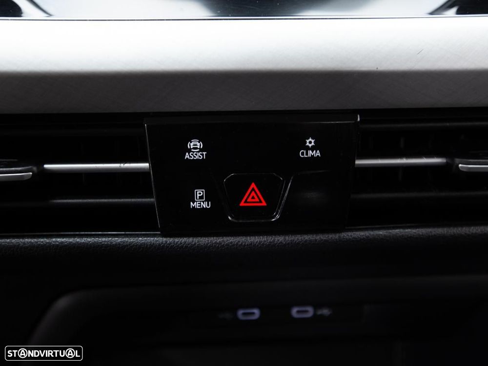 VW Golf 1.0 TSI Life - 17