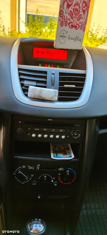 Peugeot 207 - 20