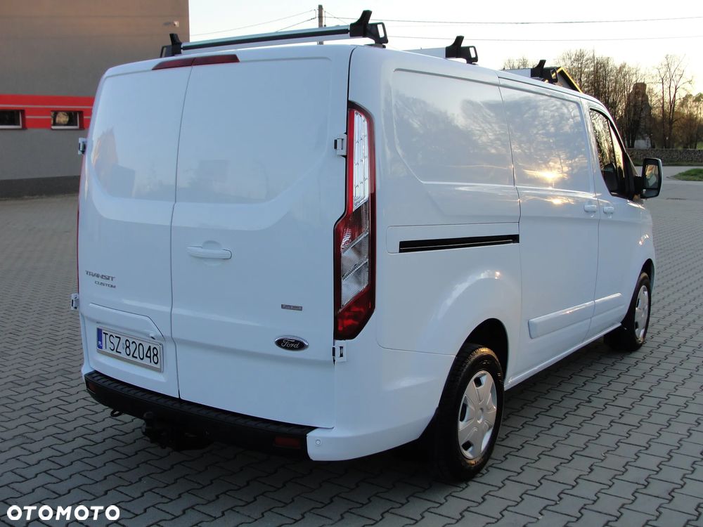 Ford Transit Custom - 13