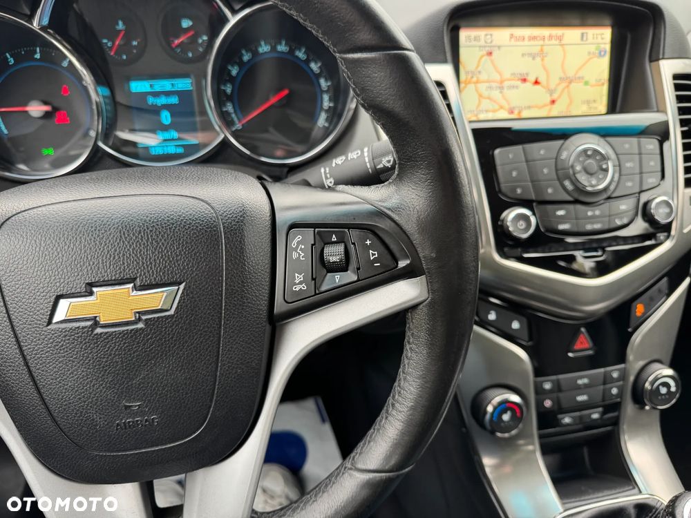 Chevrolet Cruze 1.4 T LTZ - 15