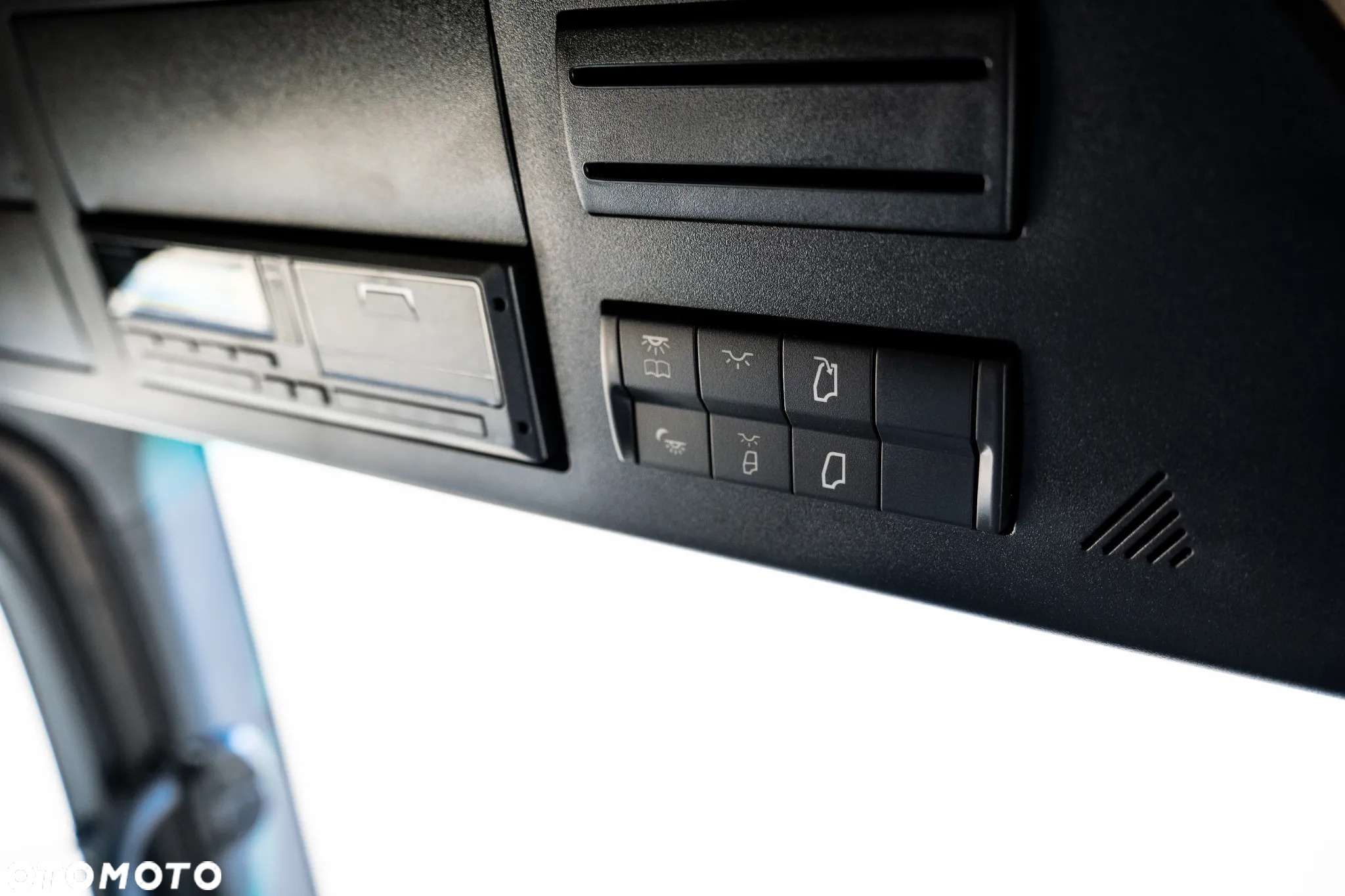 Mercedes-Benz Actros 1848 LS / ProCabin / GigaSpace / Klimatyzacja postojowa / 2025 - 16