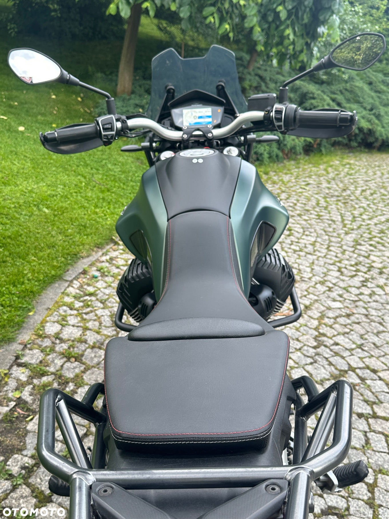 Moto Guzzi V85 - 14