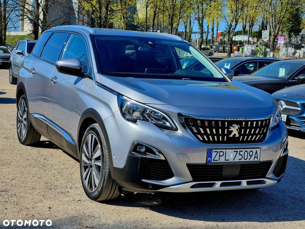 Peugeot 5008 - 3