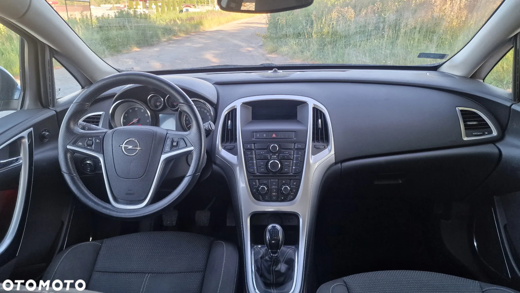 Opel Astra 1.4 Turbo Edition - 9