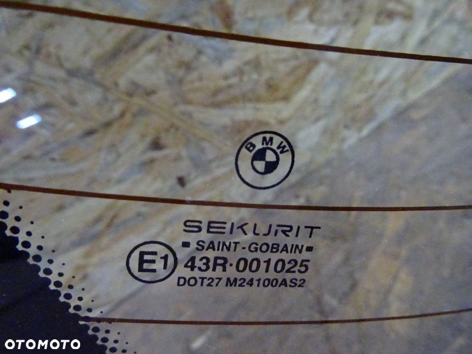 SZYBA TYŁ TYLNA BMW E46 SEDAN - 2