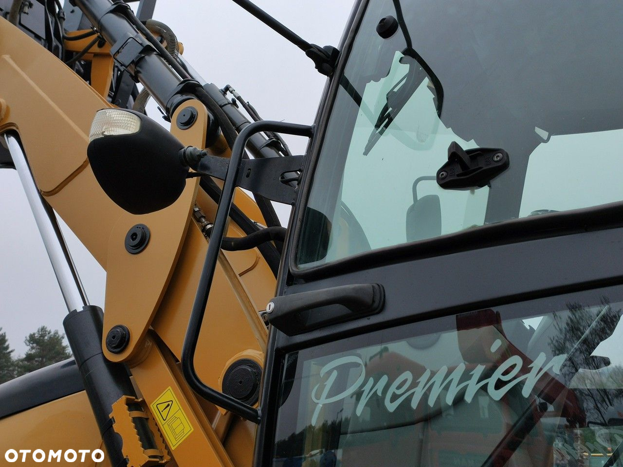 Caterpillar 444E Premier Sterowanie na Joystickach FULL OPCJA - 11