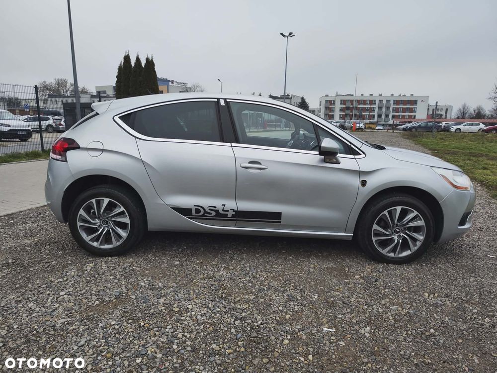 Citroën DS4 BlueHDi 120 Urban Show - 6