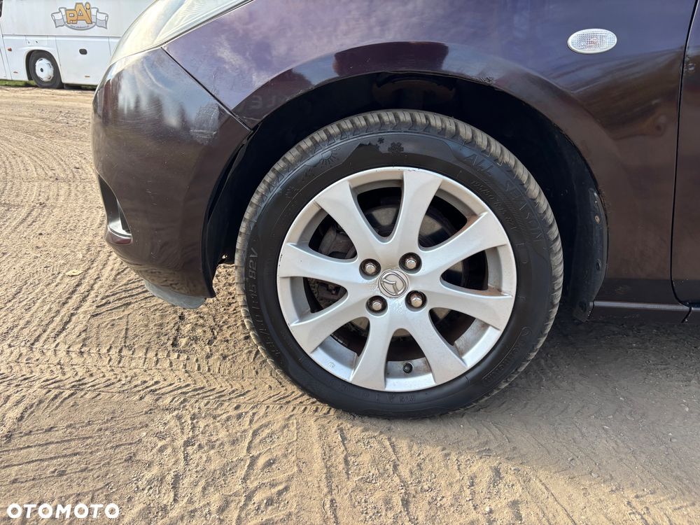 Mazda 2 - 12