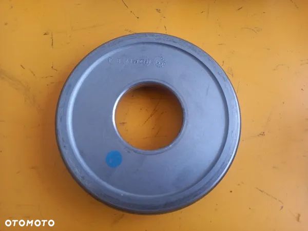 Kosz skrzyni wałek tryb 58/51/41/46 Case MX100C - 13