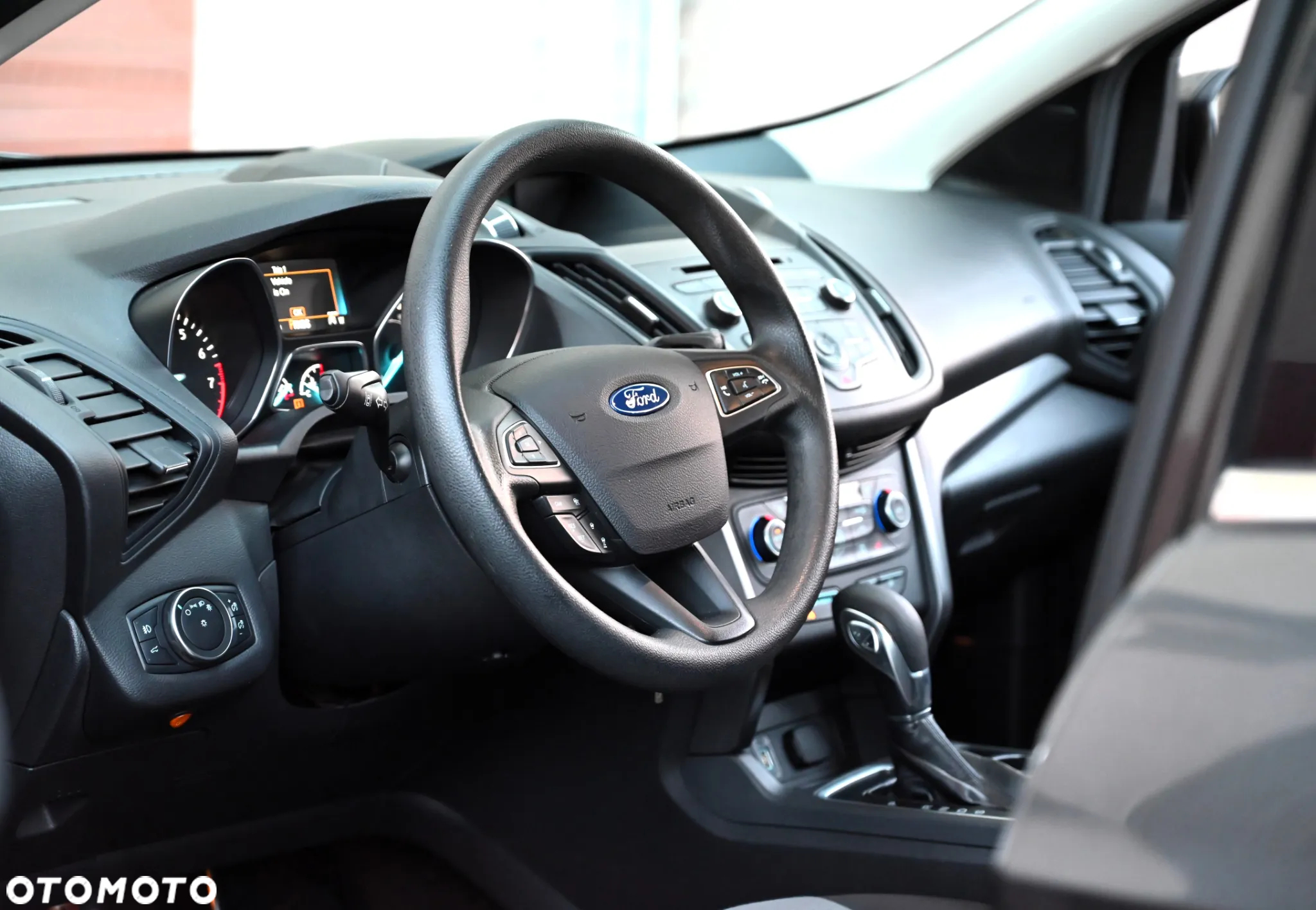 Ford Escape 1.5 EcoBoost AWD SE - 18