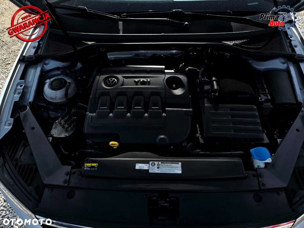 Volkswagen Passat - 32