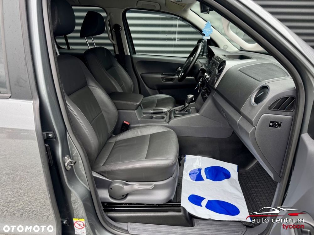 Volkswagen Amarok - 35