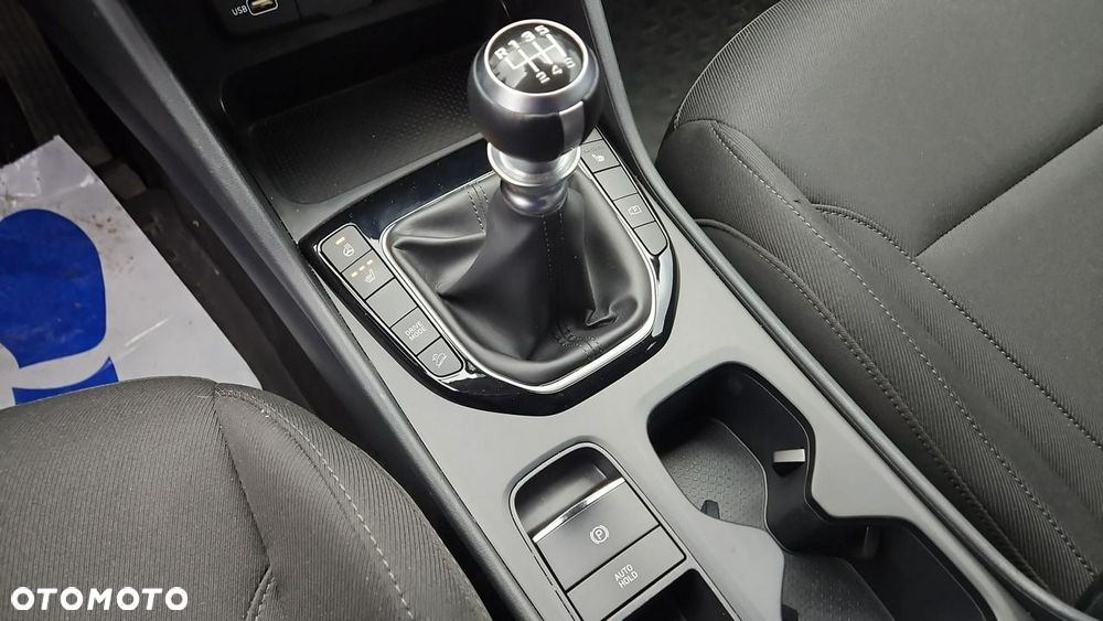 Hyundai Tucson 1.6 T-GDi Smart 2WD - 18